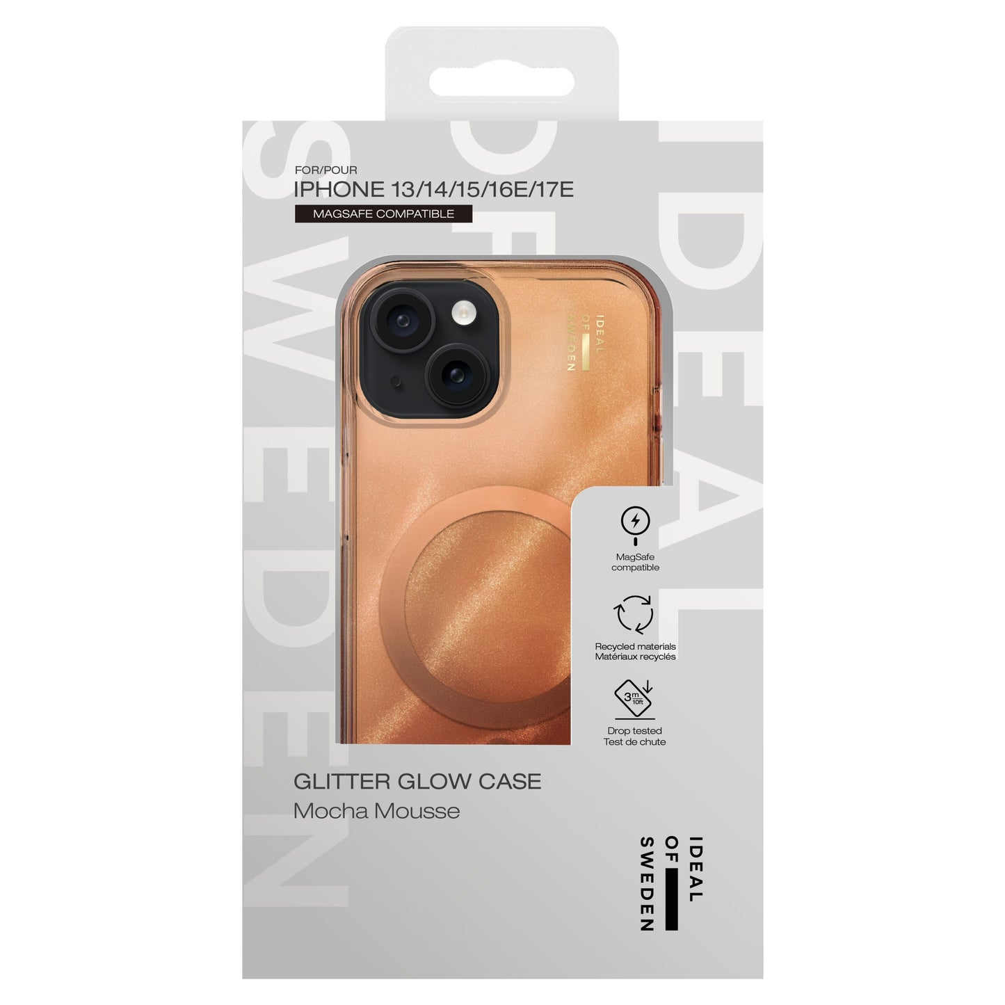 IDEAL OF SWEDEN Clear MagSafe Case Mocha Mousse til iPhone 13-16e med stødabsorbering, transparent design, ses i emballage.