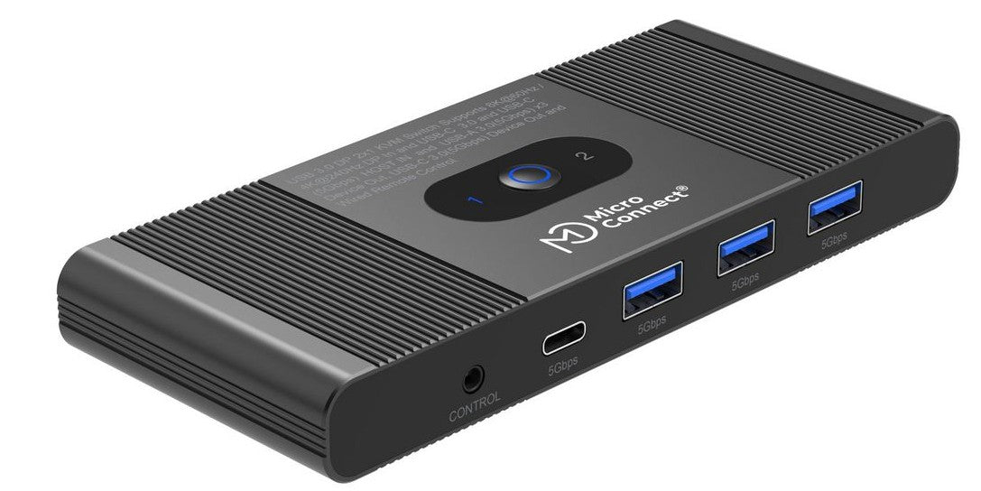 MicroConnect DisplayPort USB-C KVM-switch 2 porte sort, central knap 1/2, 3x USB, USB-C, strømindgang, alle 5Gbps.