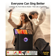 Ikarao Shell S3 bærbar karaoke maskine med 7" HD-skærm, trådløse mikrofoner, lysring, award badges, "Everyone Can Sing Better"-tekst.