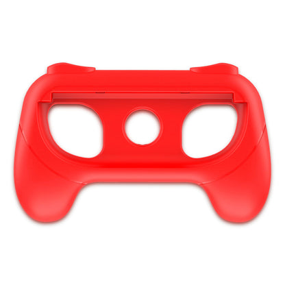Nintendo Switch 2 Joy-Con Grip i rød plast med to store huller til knapper/joystick og cirkulært hul til Joy-Con controllere.