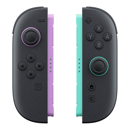 Nintendo Joy Con 2 Par lyse lilla og lysegrøn, side om side, kompatibel med Nintendo Switch.