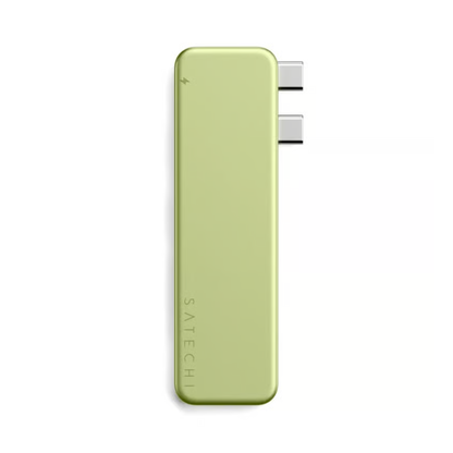 SATECHI USB-C Snap Hub Neo i citrusgrøn, seks porte, to USB-C-tilslutninger på den ene side til MacBook Neo.