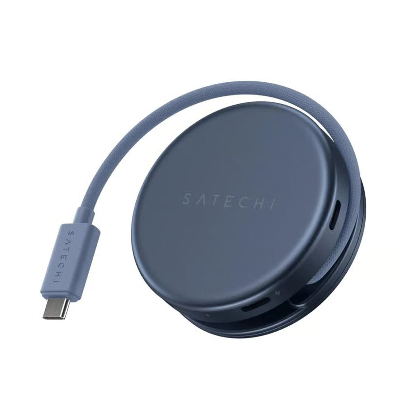 Satechi OnTheGo 5-i-1 Neo indigo USB-C-opladerkabel, spiraldesign med rund, kompakt taske og SATECHI-logo.