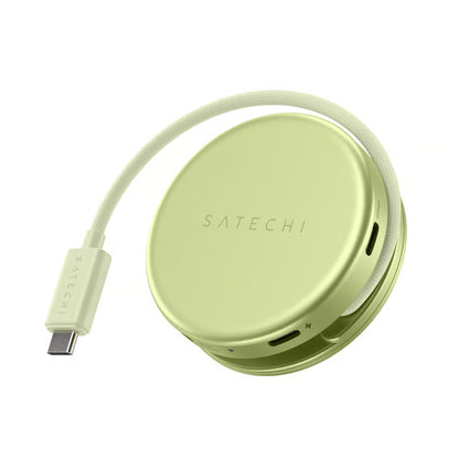 SATECHI OnTheGo 5-i-1 Neo Citrus, rund form, lysegrøn, kort fleksibelt kabel, USB-C-, USB-A- og 4K HDMI-porte.