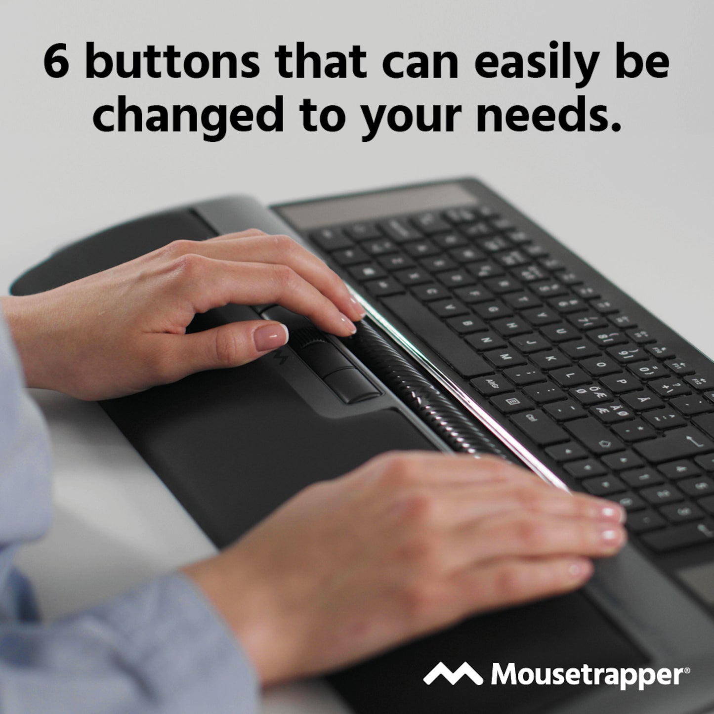Mousetrapper Delta Extended tastatur med integreret ergonomisk mus, 6 programmerbare knapper, Mousetrapper-logo.