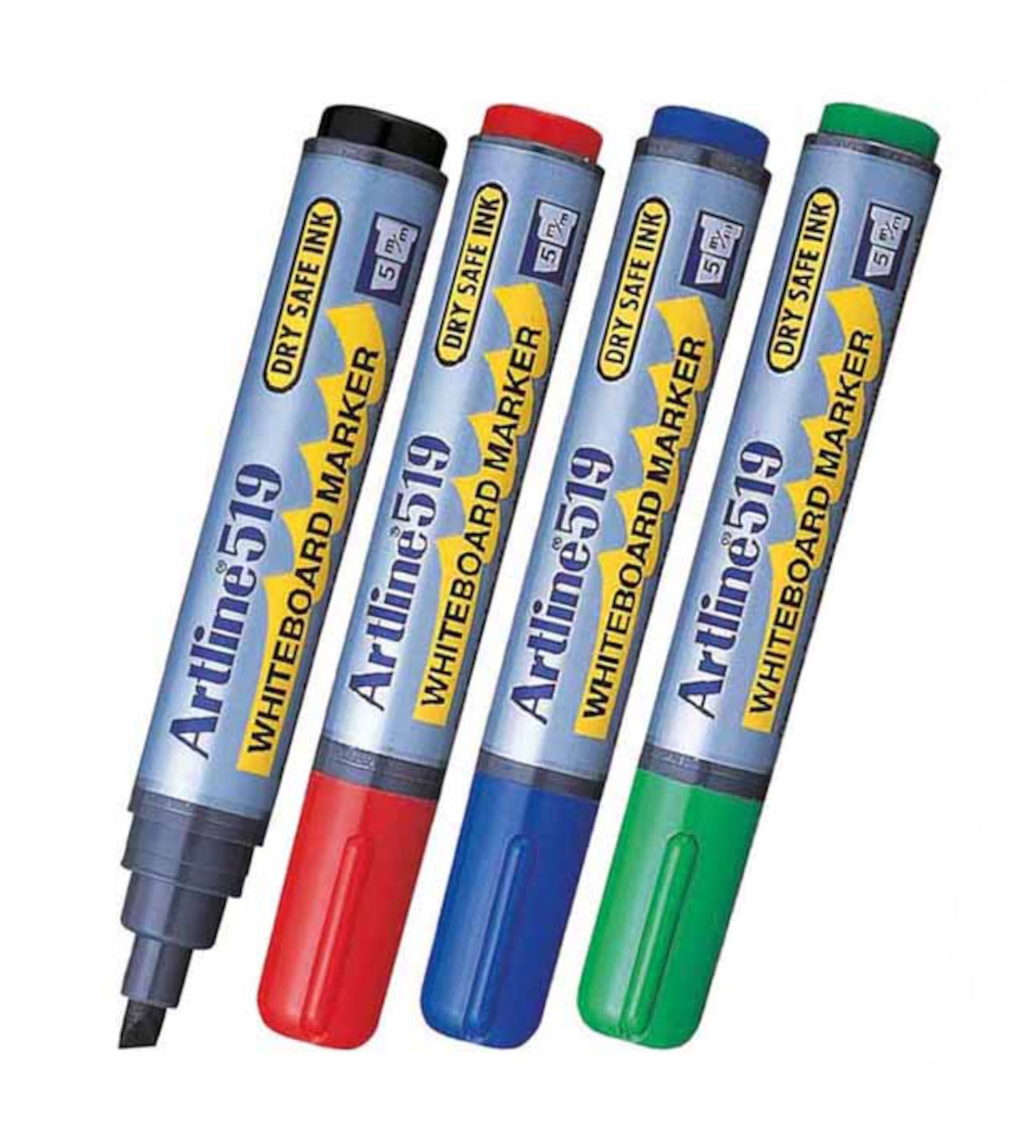 Artline whiteboardpenne 4-pak, sort, rød, blå og grøn i diagonal opstilling.