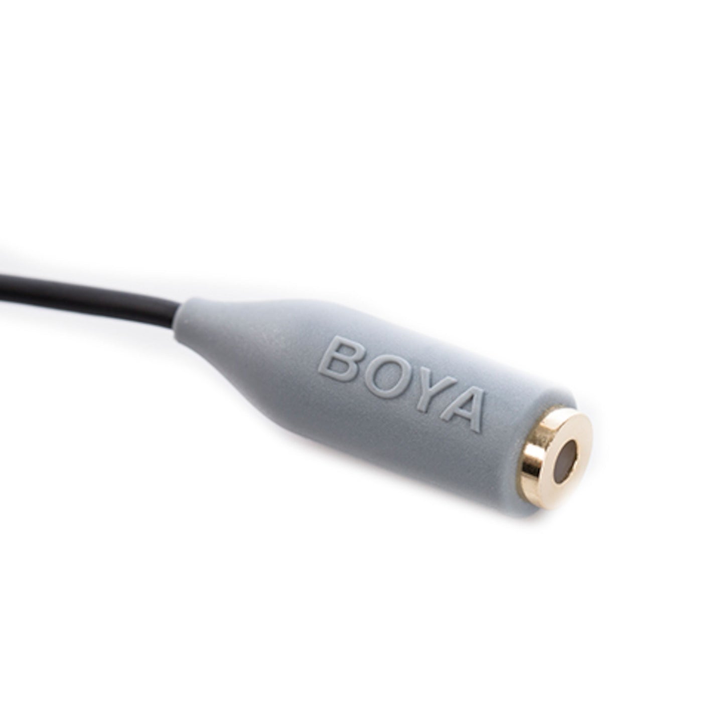 Boya BY-CIP mikrofonadapter 3,5 mm, grå kabel med hvidt "BOYA" logo og guld hunstik.