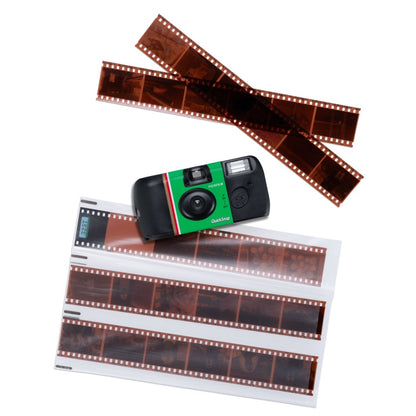 Fujifilm QuickSnap Flash engangskamera 27 billeder på fotonegativer, til negative strimler ovenover.
