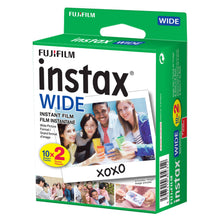 Fujifilm Instax Wide film 20-pak, bredformat til Instax Link Wide, farverig emballage med fem personer og Fujifilm-logo.