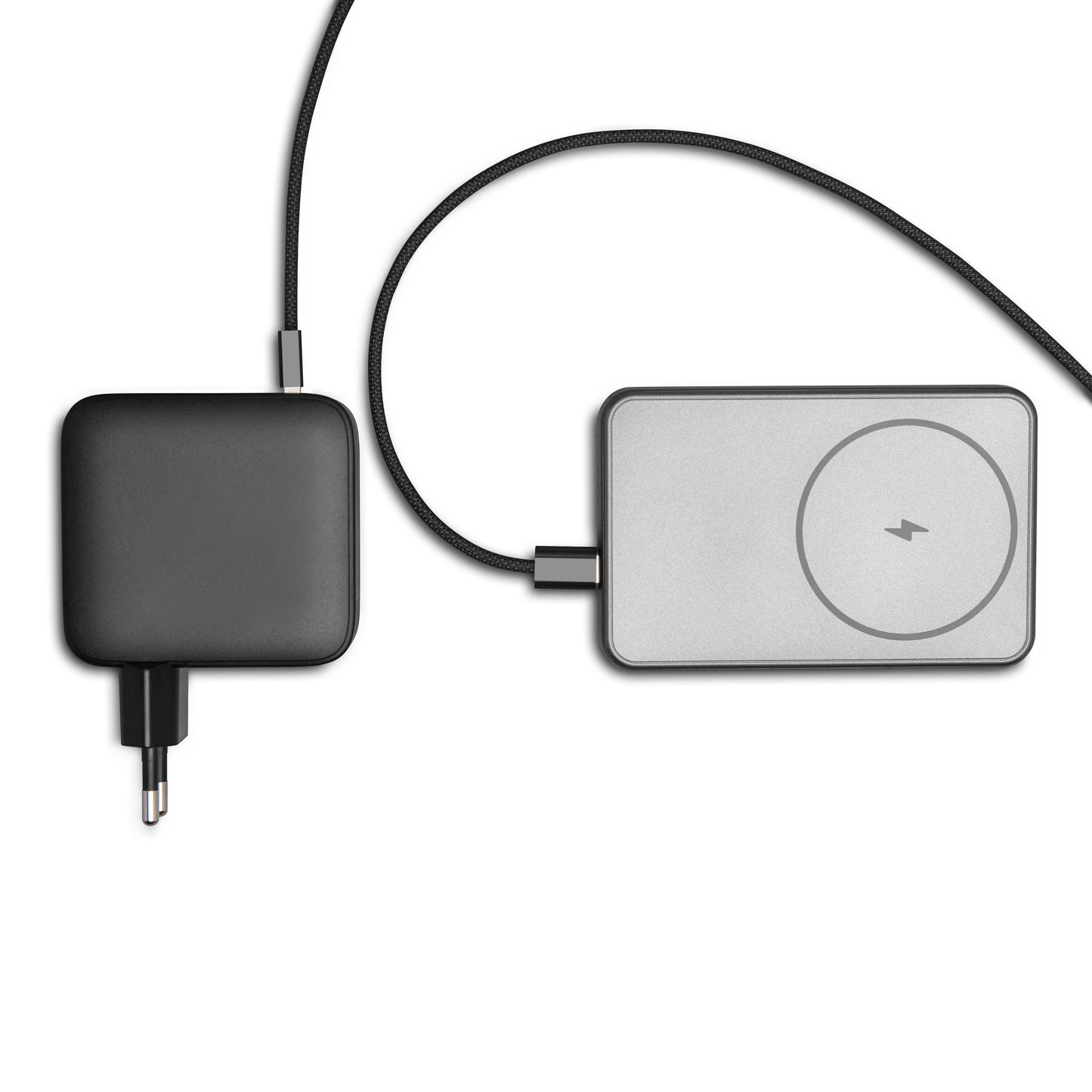 Linocell Premium GaN multioplader PD 3.1 140 W sort, rektangulær sølv ladeplade med cirkelsymbol, sort kabel.