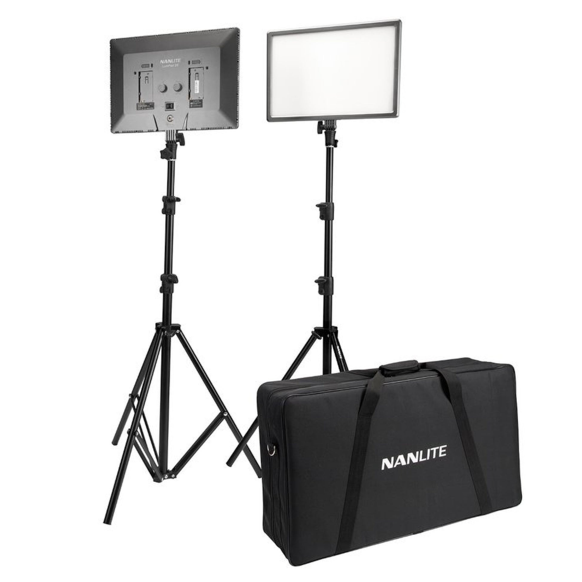Nanlite LumiPad 25 LED-paneler med stativ 2-pakke og sort NANLITE bæretaske.