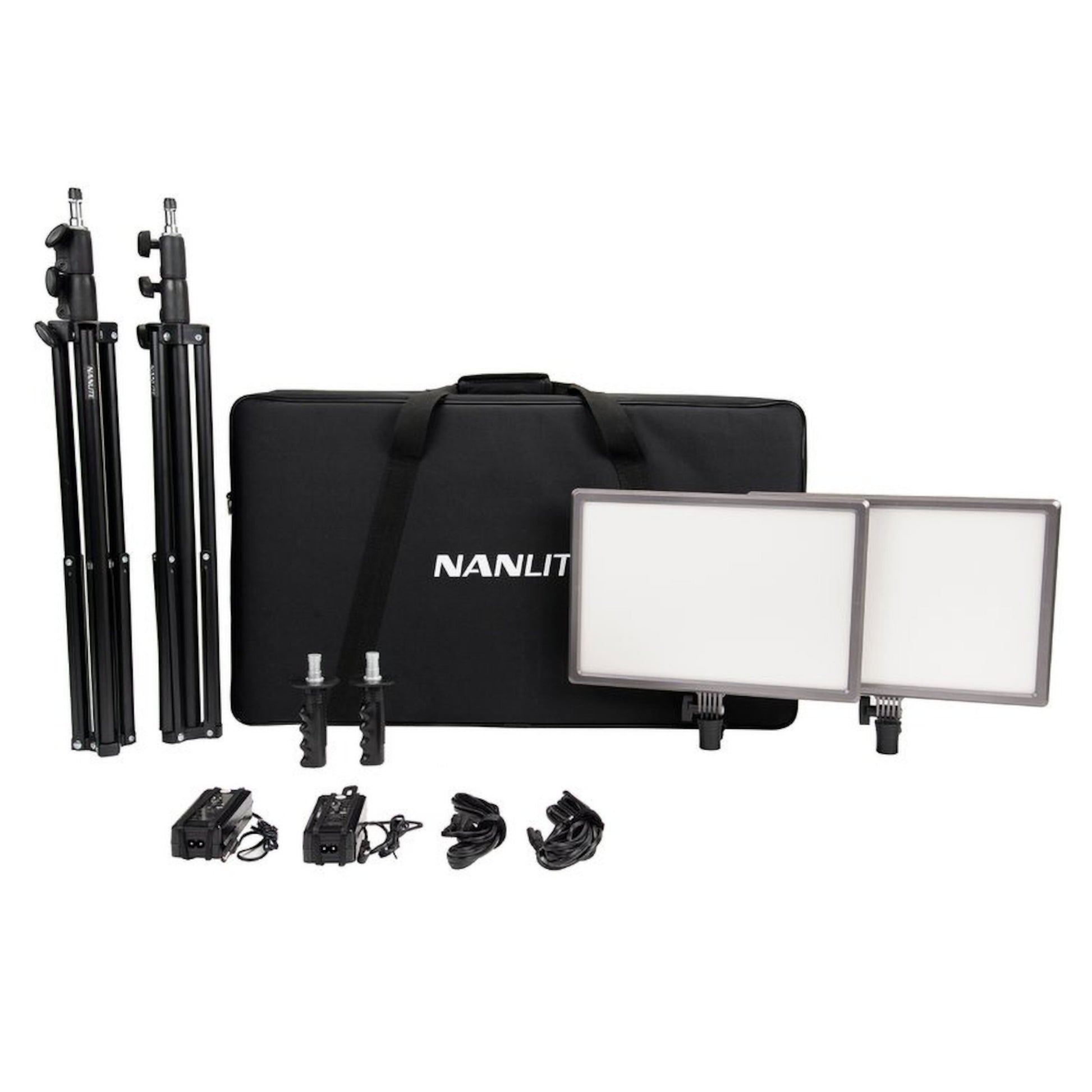 Nanlite LumiPad 25 LED-paneler 2-pak med stativer, sort taske, strømforsyninger, batterier og opladere.