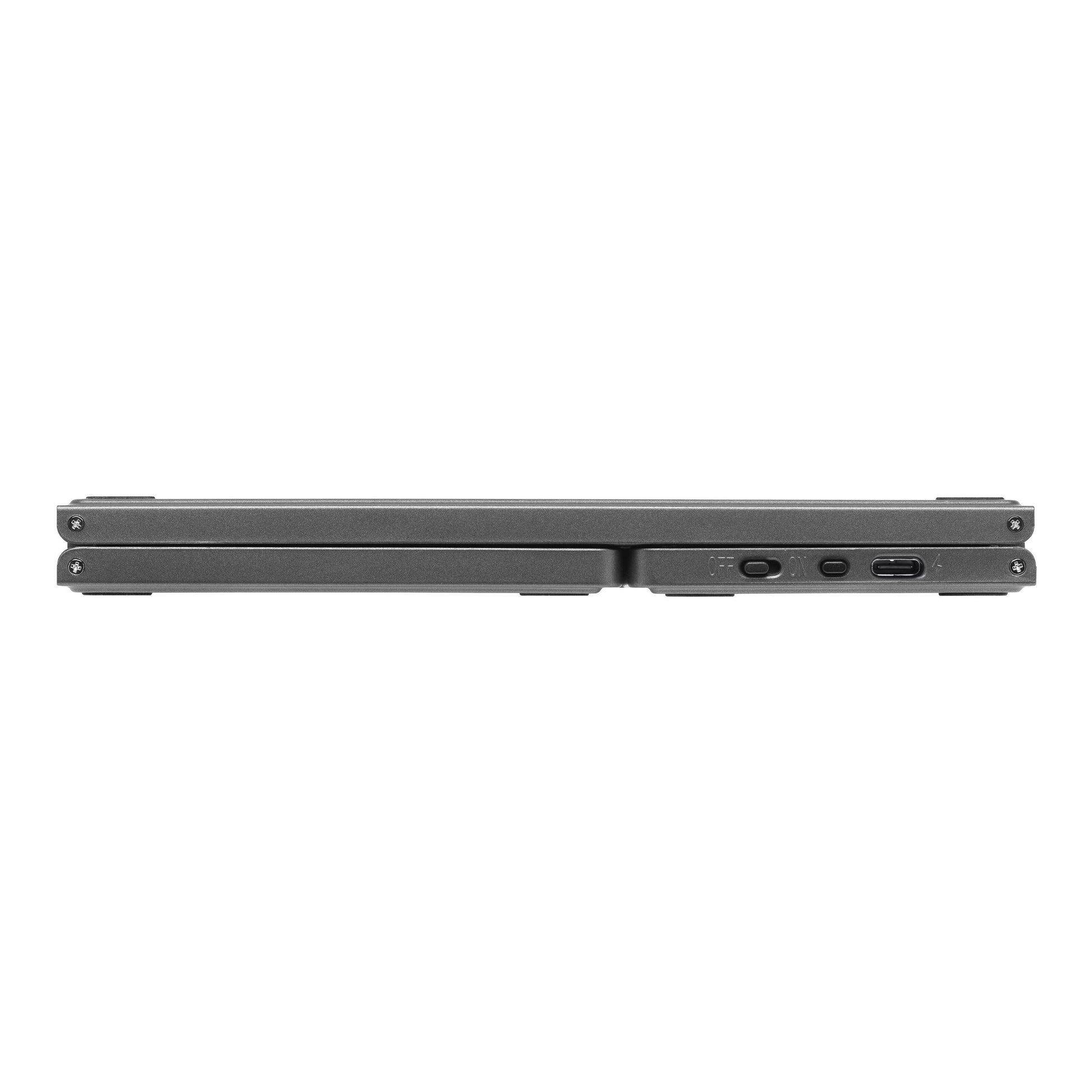 Sort laptop set bagfra med HDMI, USB-A, USB-C porte og højre side slot vises lukket og slankt design.