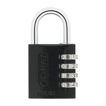 ABUS Kombinationslås 40 mm sort hængelås med sølv bøjle, fire talkodere sat til 9011, ABUS-logo på siden.