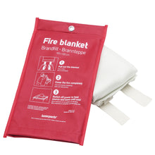 Luxorparts brandtæppe 120x120 cm rød etui med "Fire blanket" tekst og instruktioner, hvid delvis trukket glasfiberdug.