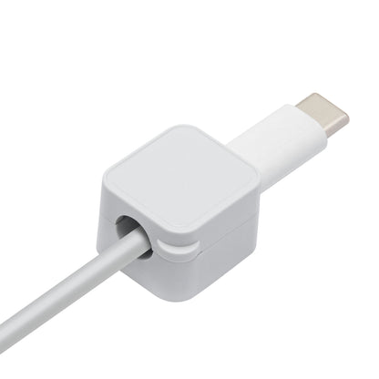 USB-C kabel i hvid magnetisk kabelklemme, 3-pak, firkantet grå clips med glat overflade og afrundede kanter.