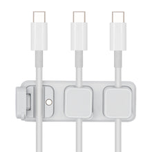 Tre hvide USB-C kabler på magnetisk kabelklemme med baseplade, hvid, 6-pak.