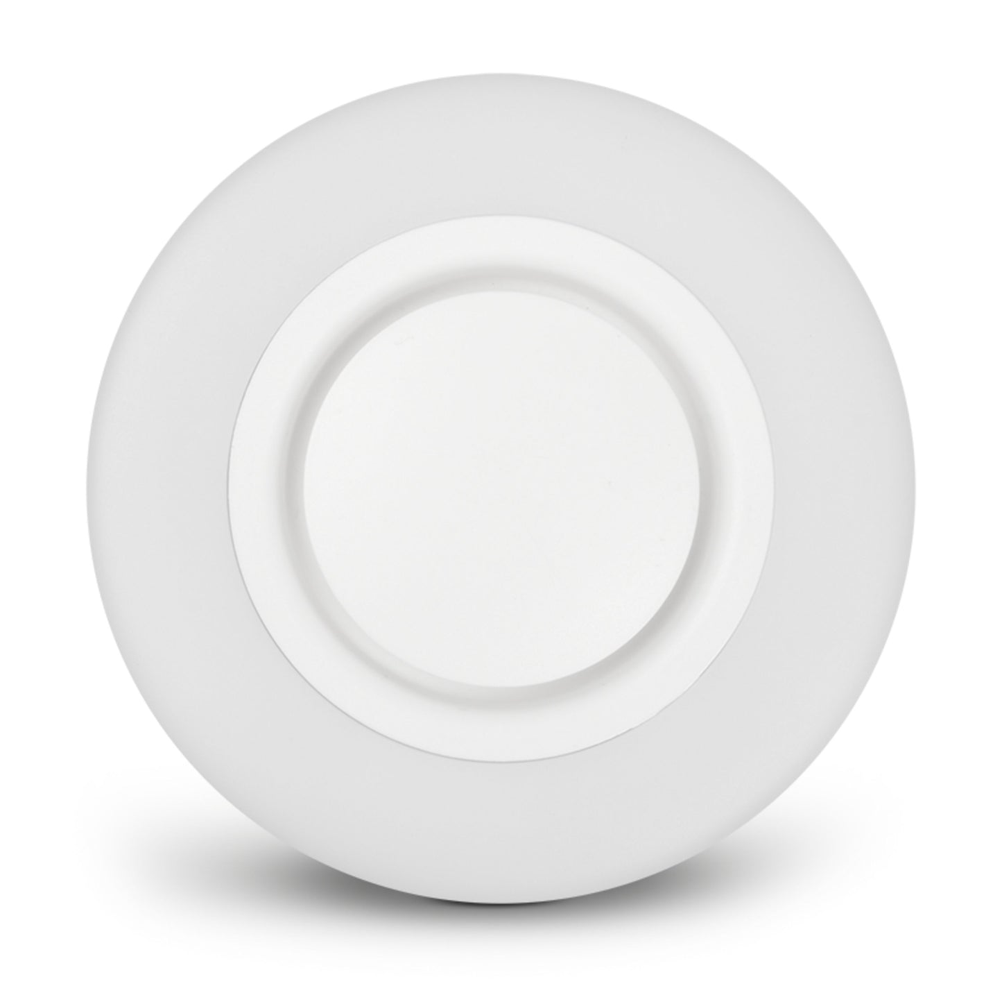 Hvid rund trådløs oplader med glat overflade og let hævet indre cirkel, kompatibel med Luma trådløs sirene.