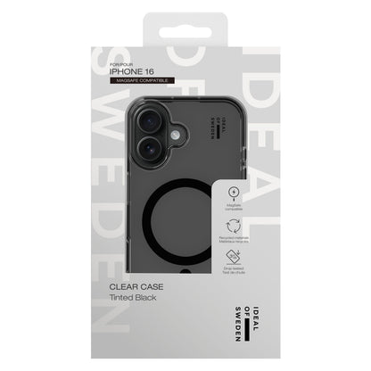 IDEAL OF SWEDEN Clear MagSafe Case Tinted Black til iPhone 16 i emballage med dropbeskyttelse og logo nederst til højre.