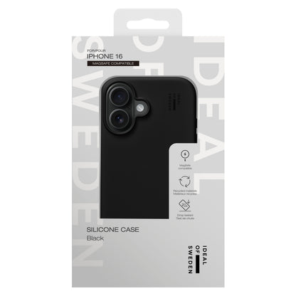 IDEAL OF SWEDEN Silikone MagSafe Cover iPhone 16 sort, genanvendt materiale, hvide tekstdetaljer, retail emballage.