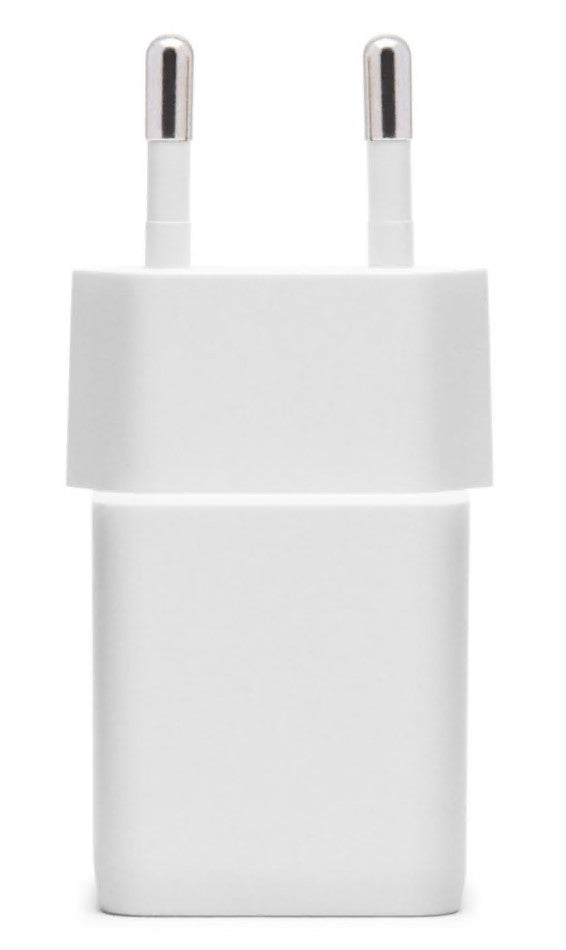 Linocell USB-C oplader 33W PD hvid, kompakt europæisk tobenet stik, set oprejst.