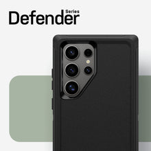 Otterbox Beskyttende etui til Galaxy S24 Ultra sort med flere bagkameraer Defender Series-tekst øverst Fremstillet af genbrugsmaterialer.