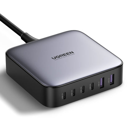 Ugreen Multilader 6 porte, 200W, kvadratisk USB-hub med metallisk finish, sort kabel, USB-C og USB-A porte.
