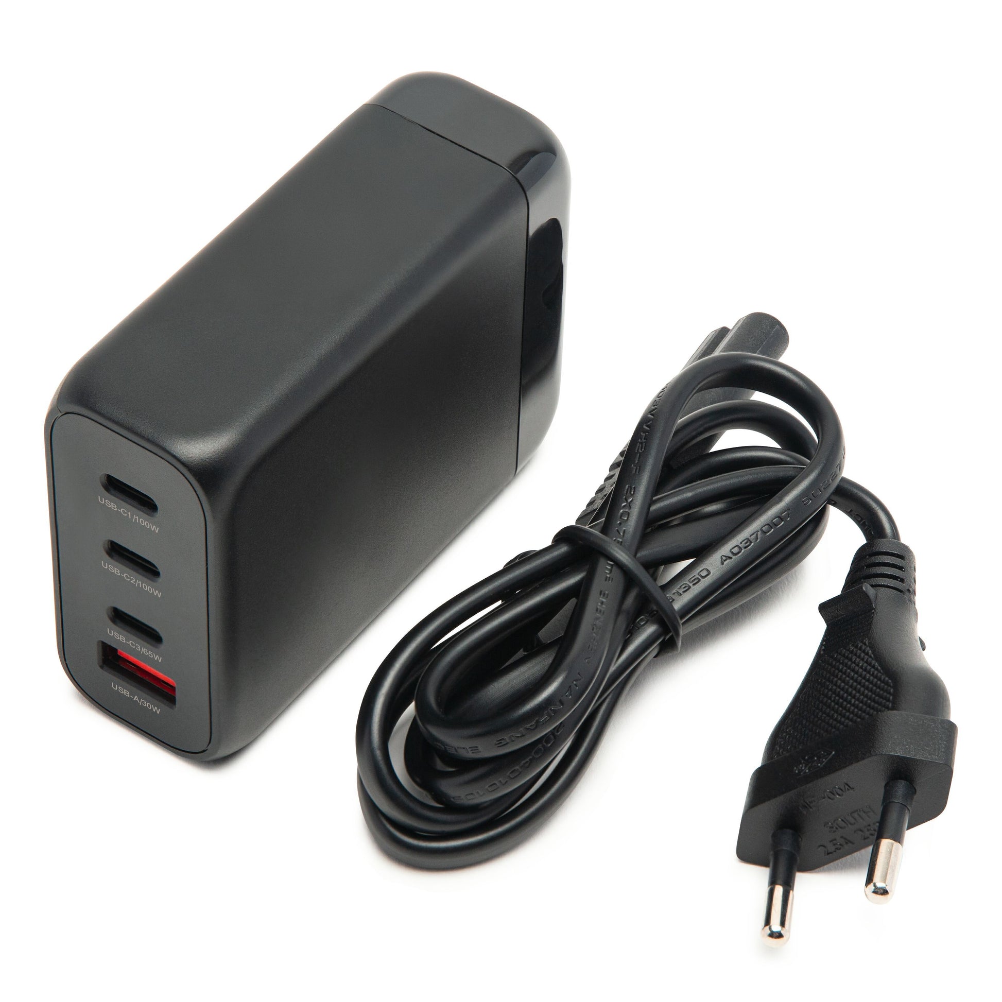Linocell GaN Multioplader PD 3.0 100 W sort med tre USB-C og en USB-A port samt sort to-benet strømkabel.