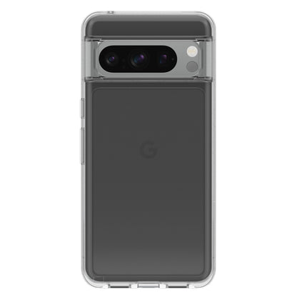 Google Pixel 8 Pro sort bagside i gennemsigtigt cover, tredobbelt kamera og Google-logo synlige.