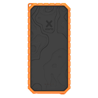 Xtorm XR202 Xtreme Powerbank 20000 mAh sort med orange kant, topografisk mønster, tre indikatorlys nederst.