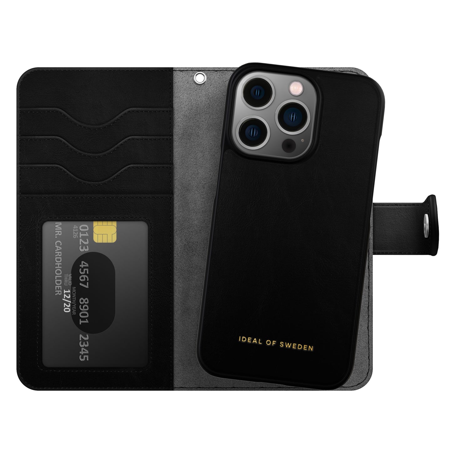 IDEAL OF SWEDEN magnetisk sort læder etui til iPhone 14 Pro med kortlommer, synligt kreditkort og guldfarvet logo nederst.