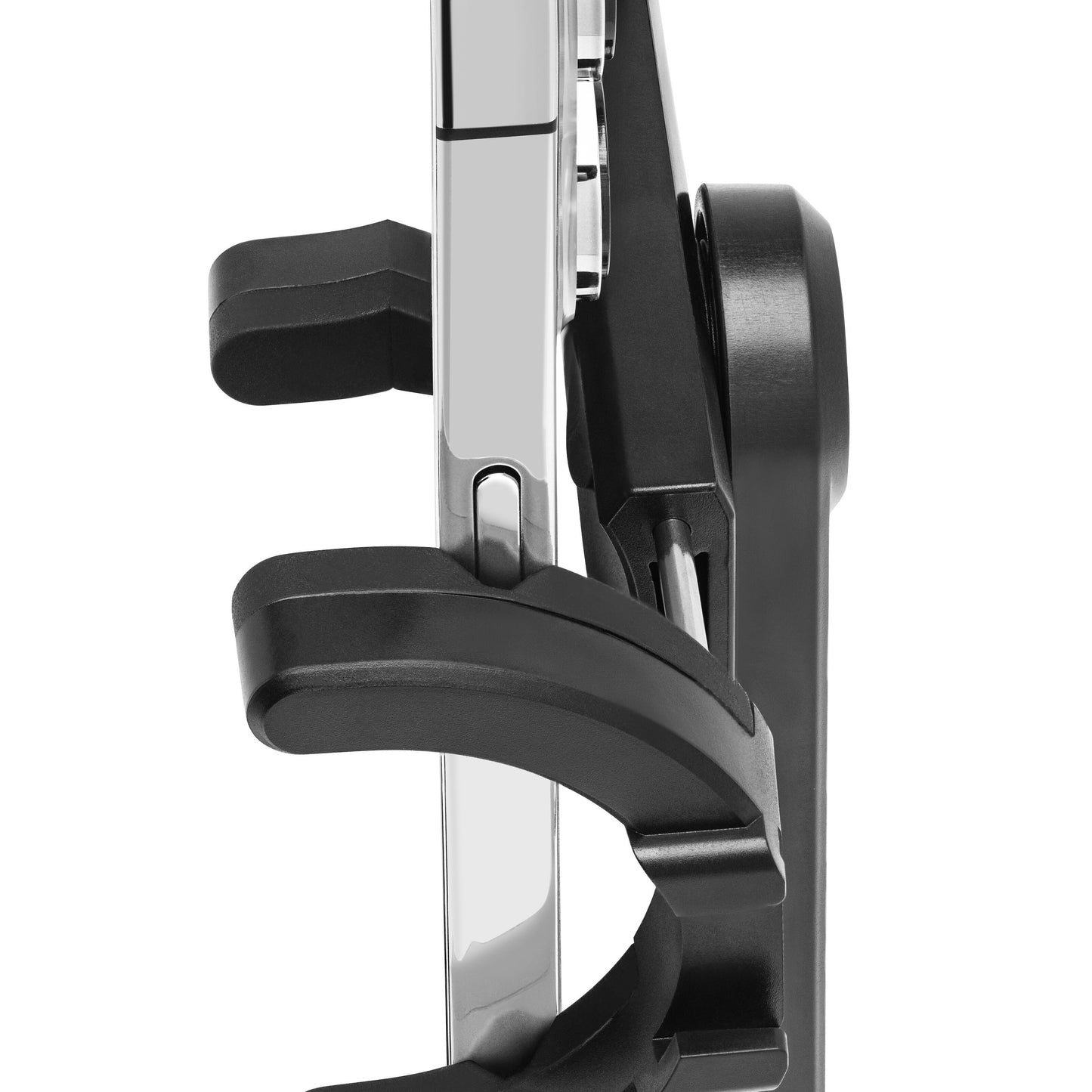 Væghængt sort og metallisk guitarholder med polstrede arme om guitarhals, plads til Linocell Selfiestang Pro el. tilbehør.