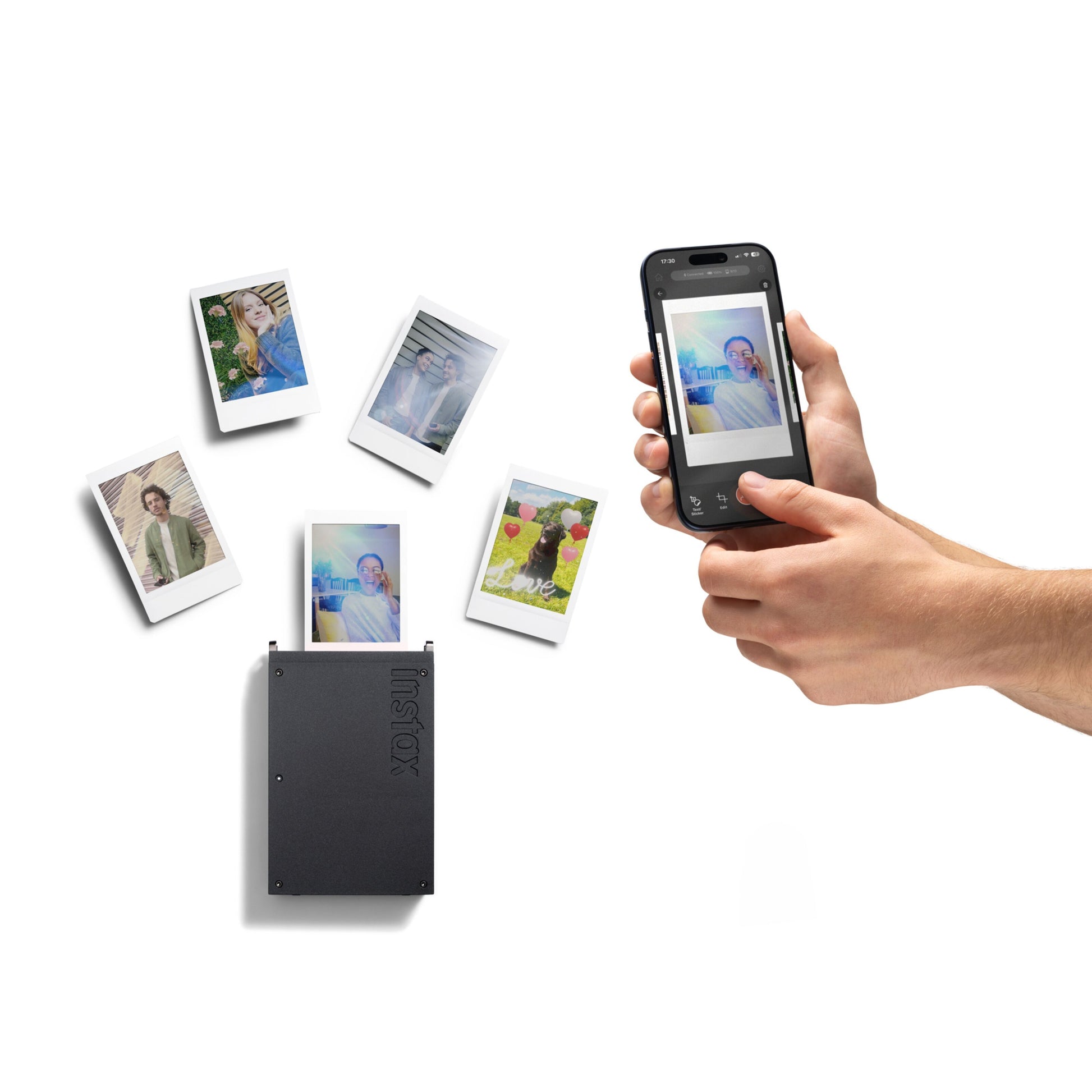 Fujifilm instax mini Link+ mobil fotoskriver til instax mini-film, flere færdige fotos på instax mini-film omkring printeren.