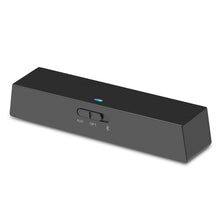 Bluetooth 5.0 HiFi musikmodtager, sort rektangulær transceiver med AUX/OPT/Bluetooth skydeknap og blå indikator.