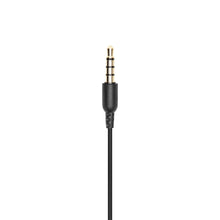 Sort lydkabel med guldbelagt 3,5 mm stereo jackstik, kompatibelt med 3,5 mm hovedtelefoner.