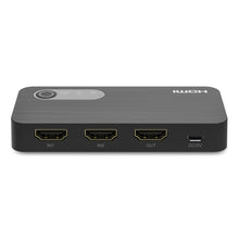 Automatisk HDMI-switch 8K 2-vejs sort med IN1, IN2, OUT porte, DC/5V-indgang, stor topknap og indikatorlys.