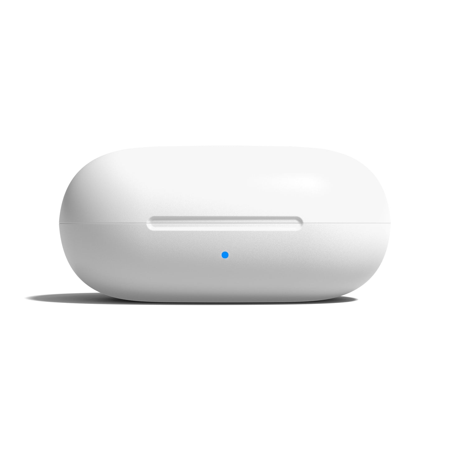 Nomadelic Solo 300 støjreducerende true wireless øretelefoner hvid med oval hvid ladeetui og blå frontindikator.