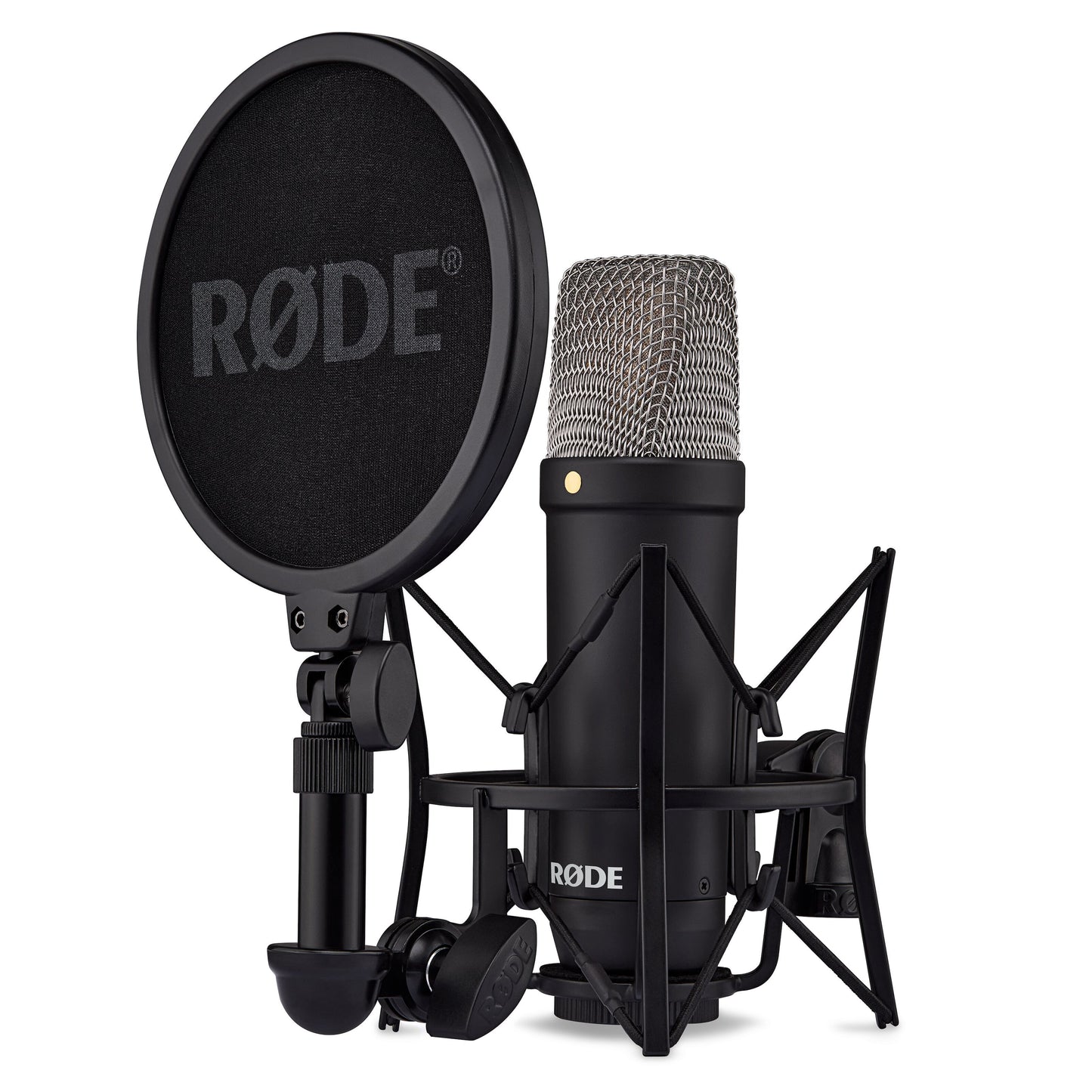 Røde NT1 Signature Series sort studiemikrofon med sølv mesh-grill i shock mount og rund popfilter med Røde-logo.