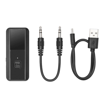Bluetooth 5.3 HiFi musik modtager og sender, sort rektangulær med skærm og knap, inkl. 2 lydkabler og USB til micro USB-kabel.
