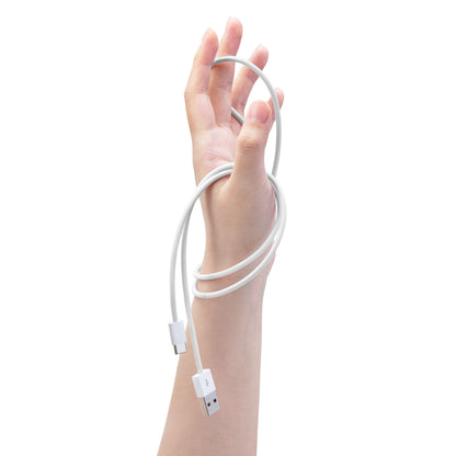 Linocell flettet USB-A til USB-C 2.0 kabel 2m hvid vises med begge stik og synlig flettet overflade.