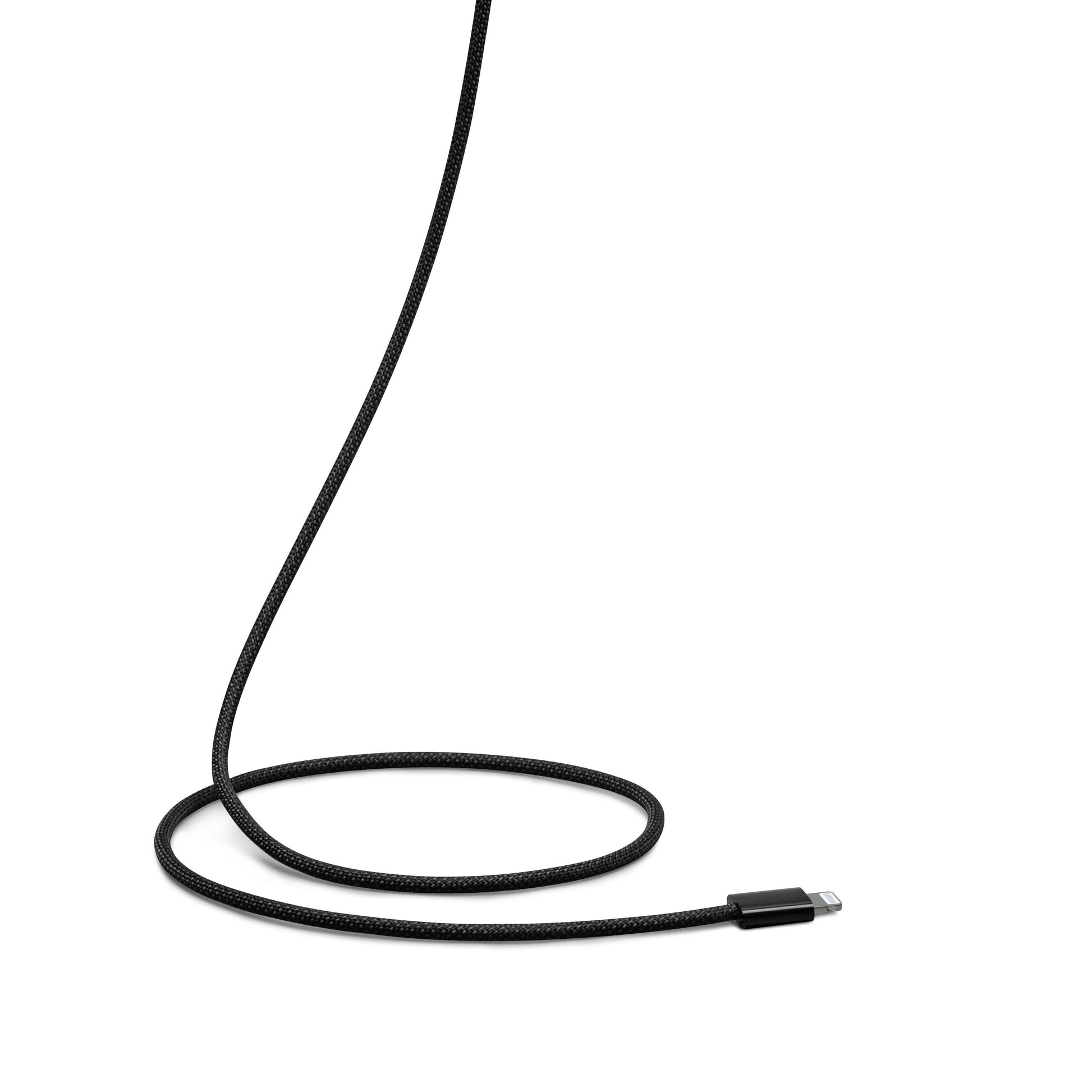 Flettet USB-C til Lightning-kabel 0,5 m sort med MFi-certificering og 30 W opladning i let buet form.