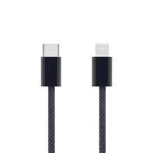 USB-C til Lightning kabel 2 m flettet, sort, MFi-certificeret, stik i hver ende, til iPhone-opladning.
