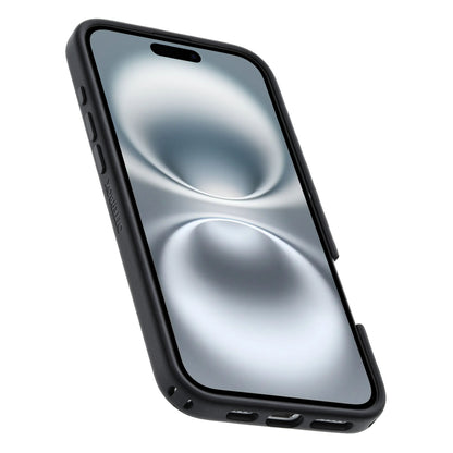 IPhone 16 Plus sort MagSafe etui, synlige sideknapper og bundporte, skærm med sølv abstrakt swirl baggrund.