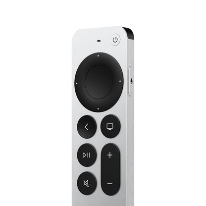 Apple TV 4K 3. gen fjernbetjening sølv, rund retningspad, sorte knapper til strøm, tilbage, hjem, play/pause, lydstyrke, mute.