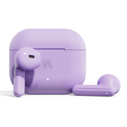 Nomadelic True trådløse hovedtelefoner Solo 203 lilla med et øretelefon oprejst, en liggende og matchende opladeetui, 24 timers batteri, Bluetooth 6.0.