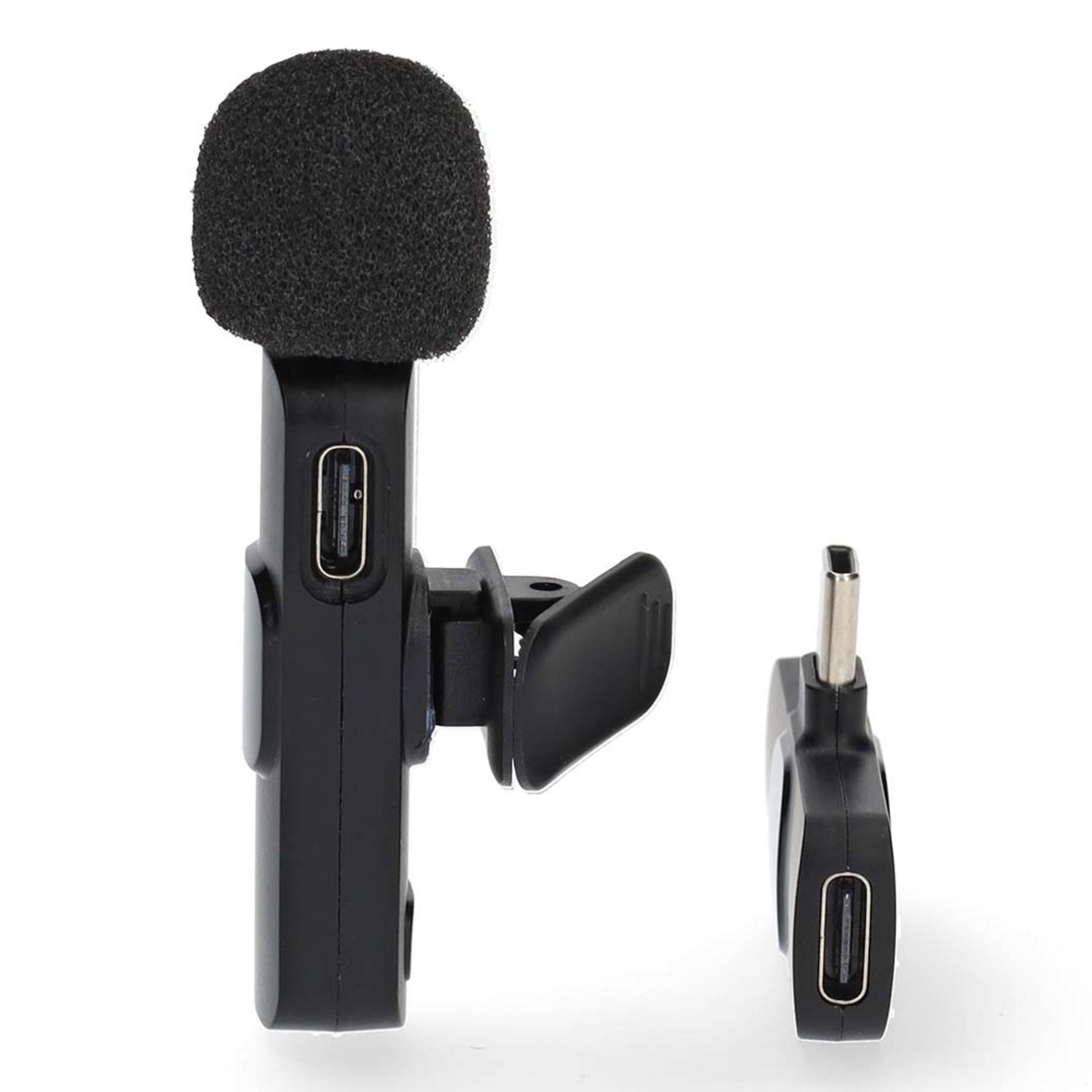 Nedis trådløse knaphulsmikrofon USB-C, til mikrofoner med skumovertræk, clips ses fra siden, USB-C-stik forfra.