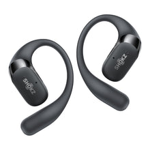 Shokz OpenFit 2+ TWS øretelefoner sort, åbent design, fleksible over-ear bøjler, Shokz-logo på øremoduler, par.