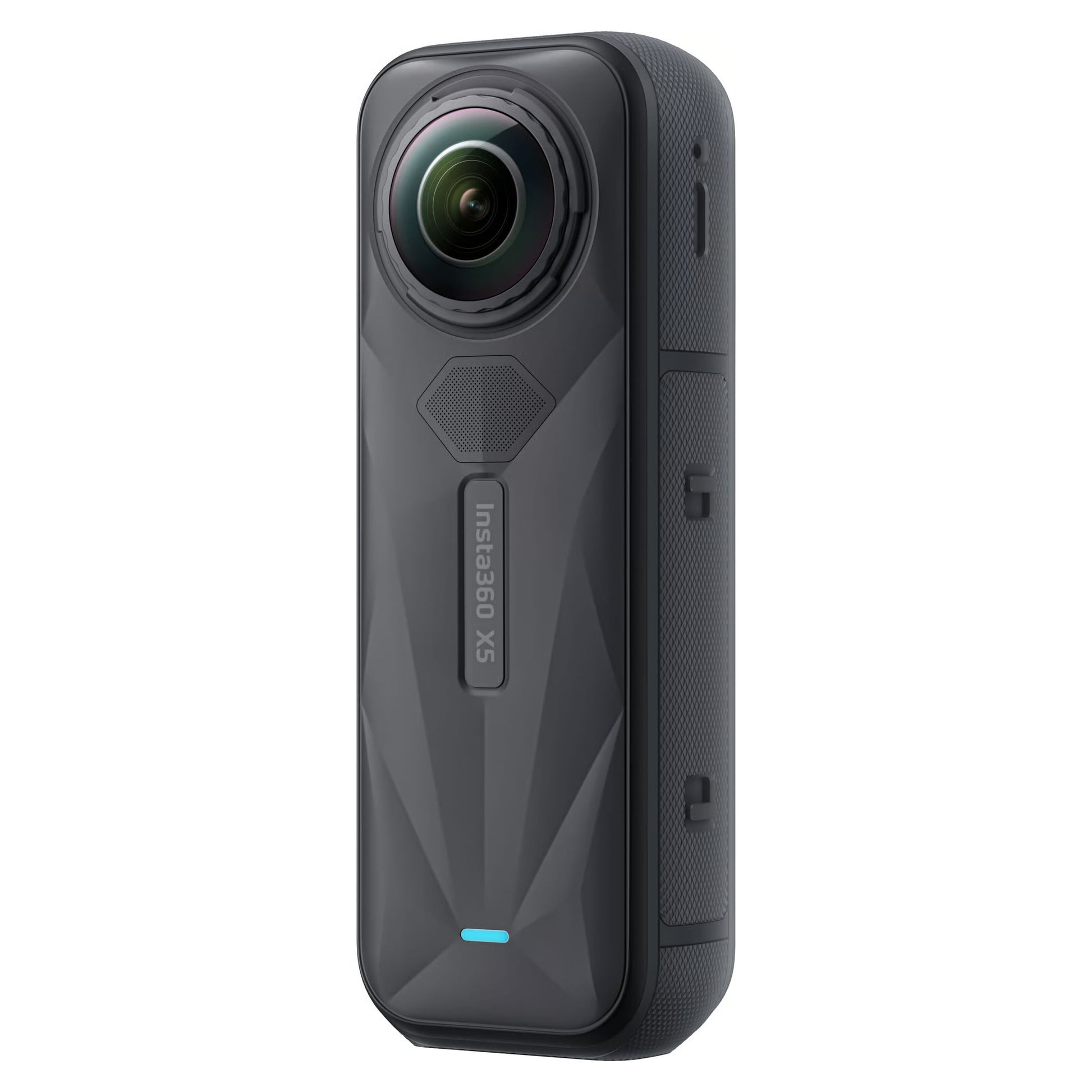 Insta360 X5 Essentials 360° actionkamera, sort, stor linse, tekstureret greb, blå indikatorlys, Insta360 logo.