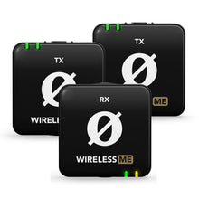 Røde Wireless ME trådløst mikrofonsæt, sort, 2 TX og 1 RX enhed med grøn LED og teksten WIRELESS ME.