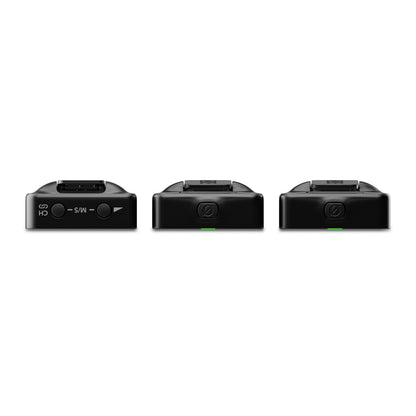 Røde Trådløst GO Gen 3 sort mikrofonsystem, tre enheder side om side, kanal- og switchlabels samt knap med lys.